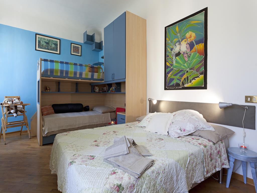 Oltrarno Home Silvia Firenze Rom bilde