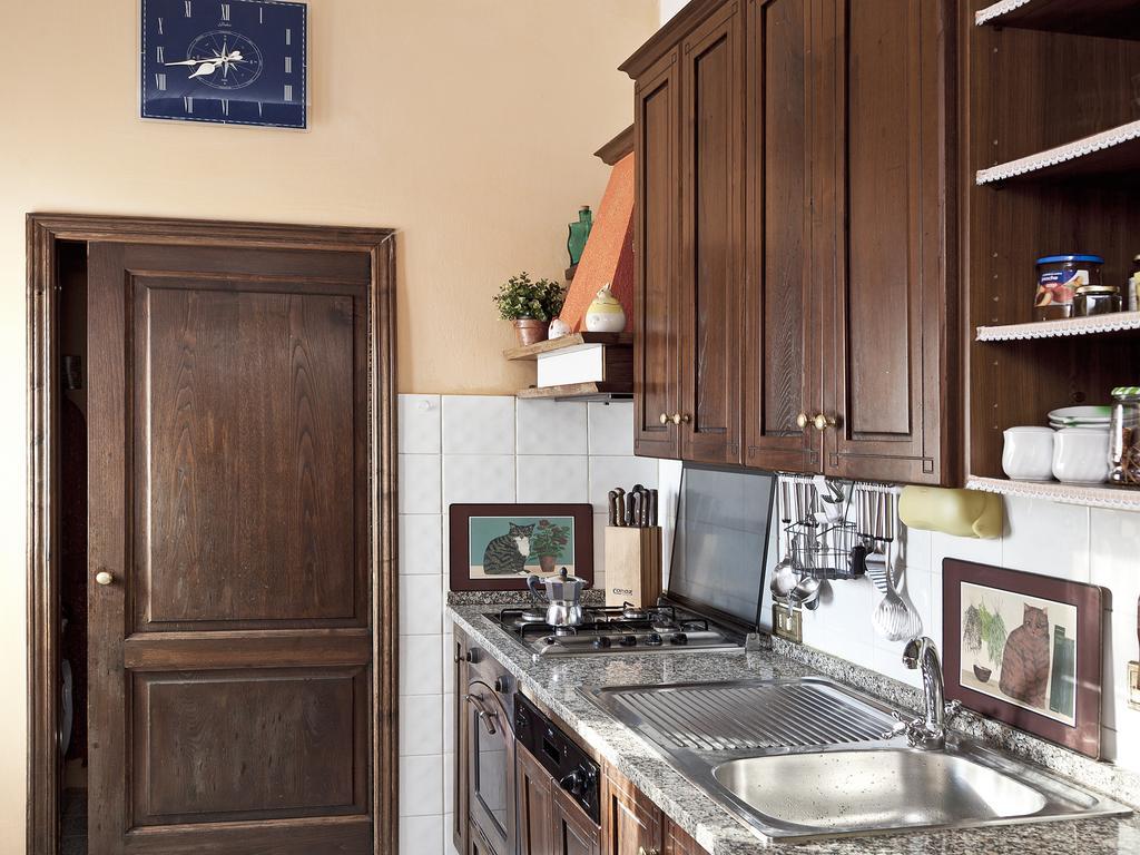 Oltrarno Home Silvia Firenze Rom bilde